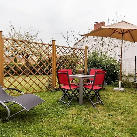 Tatil Evi Renove Avec Terrasse Et Jardin A Clisson, Proche Gare, Commerces, Restaurants Et Vignoble Nantais - Fr-1-306-900 *